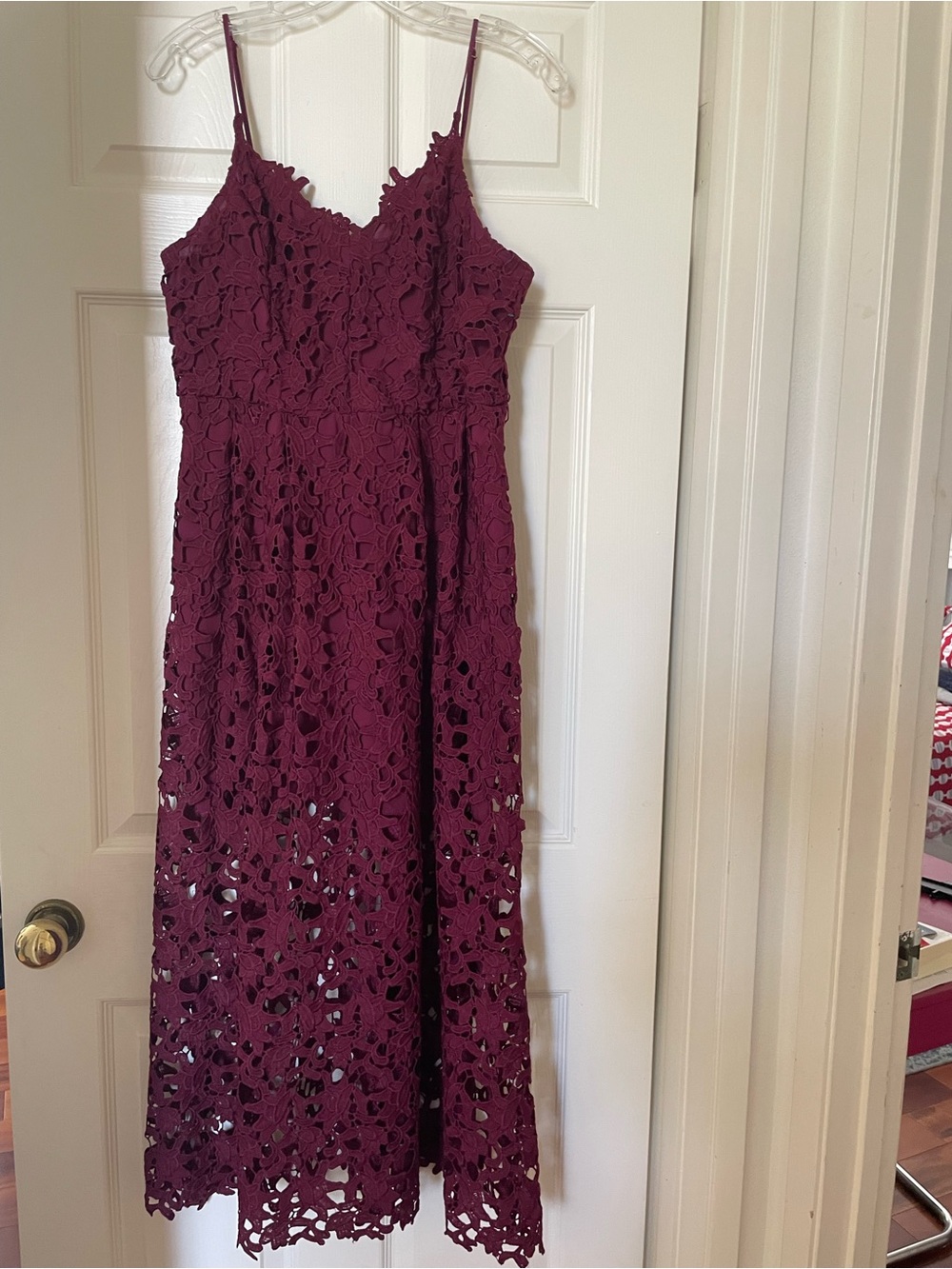 Spaghetti Strap Lace Midi Dress in Burgundy